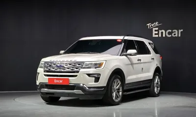 Ford Explorer · 2018 год