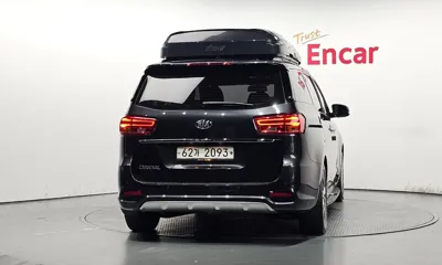 Kia Canival 2019, 95920 км, за 10896.68 USD