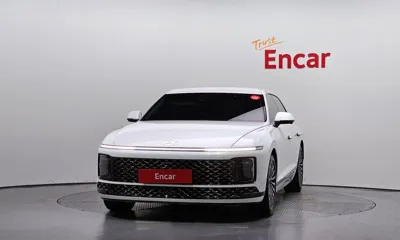 Hyundai Grandeur 2023, 38712 км, за 25581.72 USD