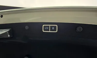Hyundai Grandeur 2023, 38712 км, за 25581.72 USD - фото 20