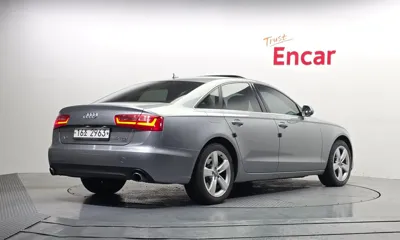 Audi A6 2015, 136334 км, за 5219.69 USD