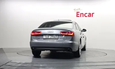 Audi A6 2015, 136334 км, за 5219.69 USD