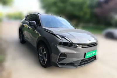 Lynk & Co 06 2025, 28900 км, за 12659 USD