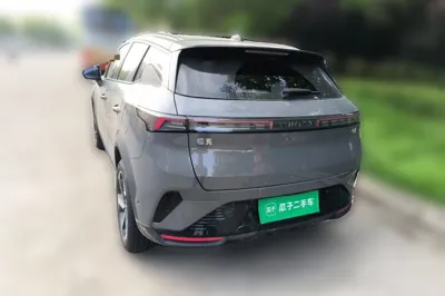 Lynk & Co 06 2025, 28900 км, за 12659 USD