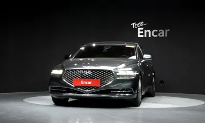 Genesis G90 2020, 69563 км, за 20021.01 USD