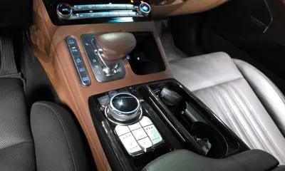 Genesis G90 2020, 69563 км, за 20021.01 USD - фото 9