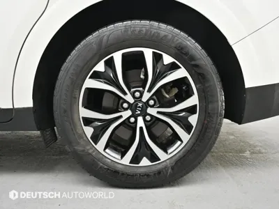 Kia Canival 2021, 103462 км, за 12230.65 USD