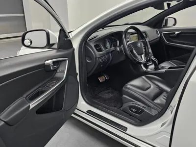 Volvo S60 2015, 161936 км, за 3642.99 USD - фото 11