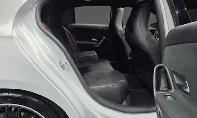 Mercedes-Benz A-Class 2023, 46738 км, за 25928.84 USD - фото 11