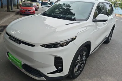 SAIC MAXUS EUNIQ 6 · 2021 год