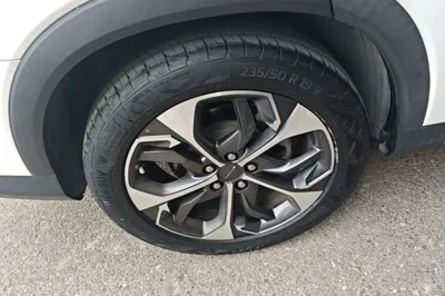 SAIC MAXUS EUNIQ 6 2021, 28400 км, за 15237 USD - фото 11