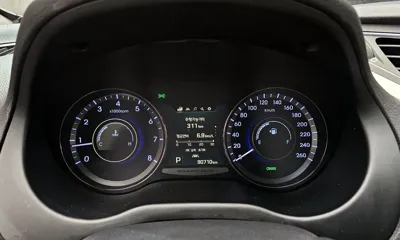 Hyundai Grandeur 2015, 90710 км, за 6180.07 USD - фото 8