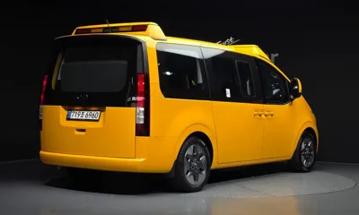 Hyundai Staria 2022, 59892 км, за 21824.12 USD