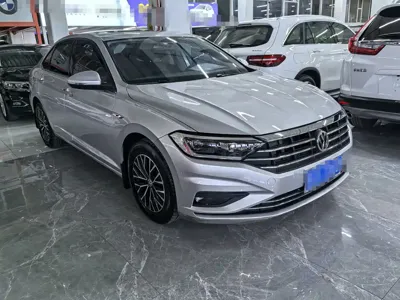 Volkswagen Sagitar 2020, 94000 км, за 9829.12 USD