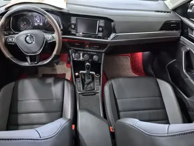 Volkswagen Sagitar 2020, 94000 км, за 9842.48 USD - фото 8