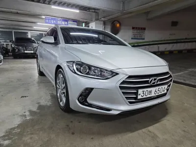 Hyundai Avante · 2018 год