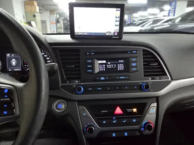 Hyundai Avante 2018, 118344 км, за 5821.19 USD - фото 7