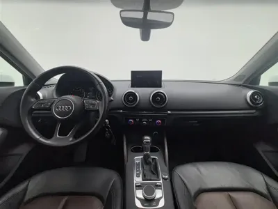 Audi A3 2020, 42100 км, за 9709.39 USD