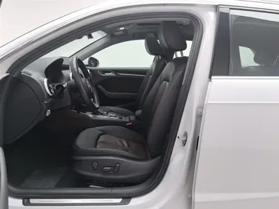 Audi A3 2020, 42100 км, за 9654.61 USD - фото 10