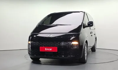 Hyundai Staria 2023, 37748 км, за 17395.3 USD