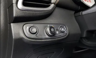 ChevroletGMDaewoo Trax 2019, 65078 км, за 5291.39 USD - фото 15