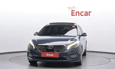 Hyundai Sonata 2016, 174911 км, за 4618.43 USD