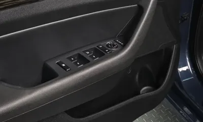 Hyundai Sonata 2016, 174911 км, за 4618.43 USD - фото 17