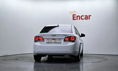 ChevroletGMDaewoo Cruze 2012, 73666 км, за 2095.37 USD