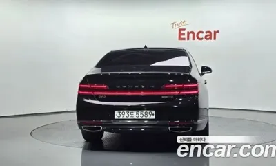 Genesis G90 2019, 82097 км, за 20559.63 USD