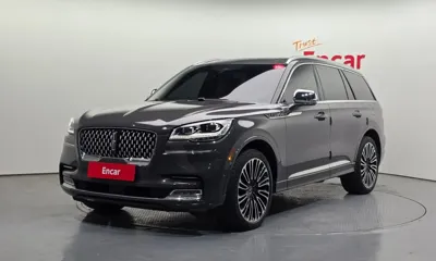 Lincoln Aviator · 2022 год