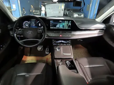 Hyundai Grandeur 2020, 108302 км, за 14853.43 USD - фото 7