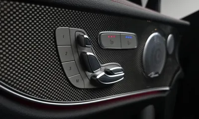 Mercedes-Benz E-Class 2020, 63741 км, за 28817.12 USD - фото 29