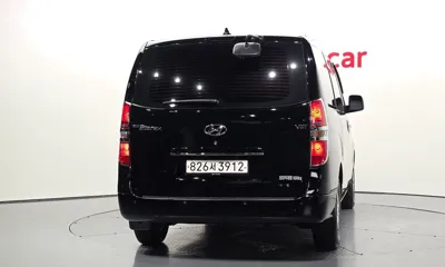 Hyundai Starex 2021, 79366 км, за 10921.14 USD