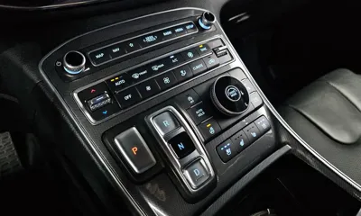 Hyundai Santafe 2021, 60702 км, за 14637.02 USD - фото 9