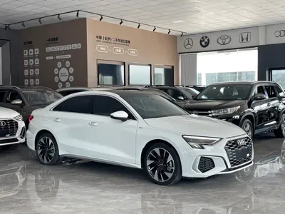 Audi A3 2023, 38000 км, за 22630.52 USD