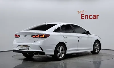 Hyundai Sonata 2018, 69232 км, за 9185.67 USD