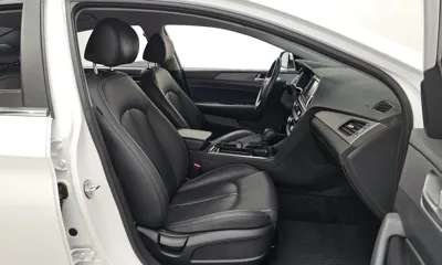 Hyundai Sonata 2018, 69232 км, за 9185.67 USD - фото 12