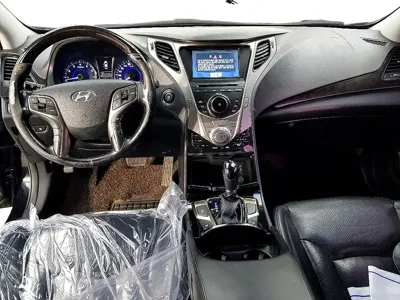 Hyundai Grandeur 2012, 212000 км, за 2129.04 USD - фото 5
