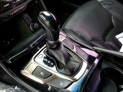 Hyundai Grandeur 2012, 212000 км, за 2129.04 USD - фото 12