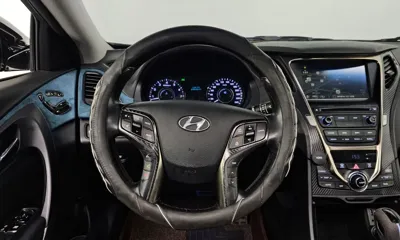 Hyundai Grandeur 2014, 151100 км, за 4194.56 USD - фото 13