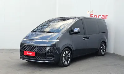 Hyundai Staria · 2022 год