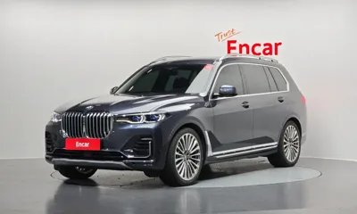 BMW X7 · 2021 год