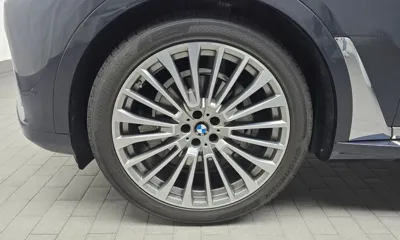 BMW X7 2021, 43328 км, за 50544.83 USD
