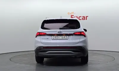 Hyundai Santafe 2021, 60775 км, за 14859.6 USD