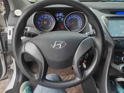 Hyundai Elantra Langdong 2016, 125500 км, за 3310.71 USD - фото 15
