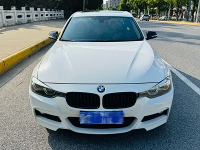 BMW 3 Series 2019, 70000 км, за 15891.39 USD