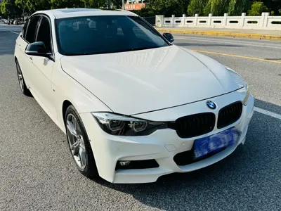 BMW 3 Series 2019, 70000 км, за 15891.39 USD