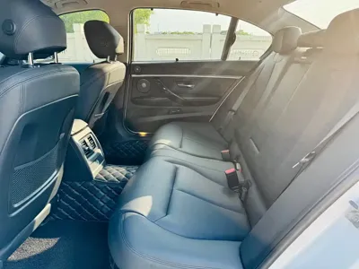 BMW 3 Series 2019, 70000 км, за 15936.39 USD - фото 8