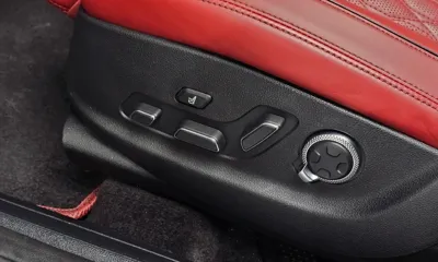 Genesis GV70 2023, 47997 км, за 30553.76 USD - фото 28