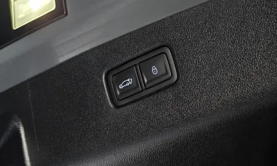 Genesis GV70 2023, 47997 км, за 30553.76 USD - фото 30